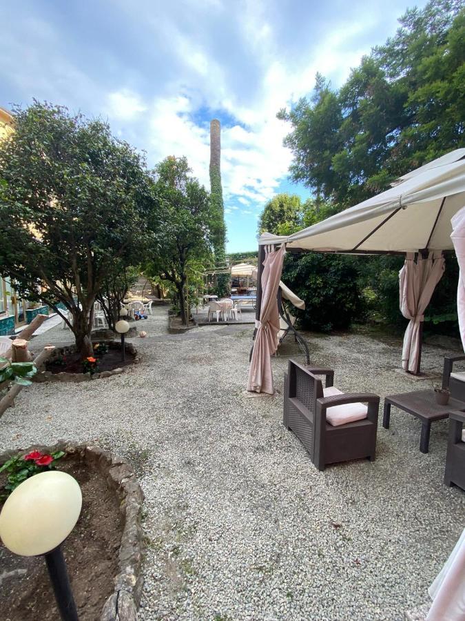 Hotel Villa Flora Bogliasco Exterior photo