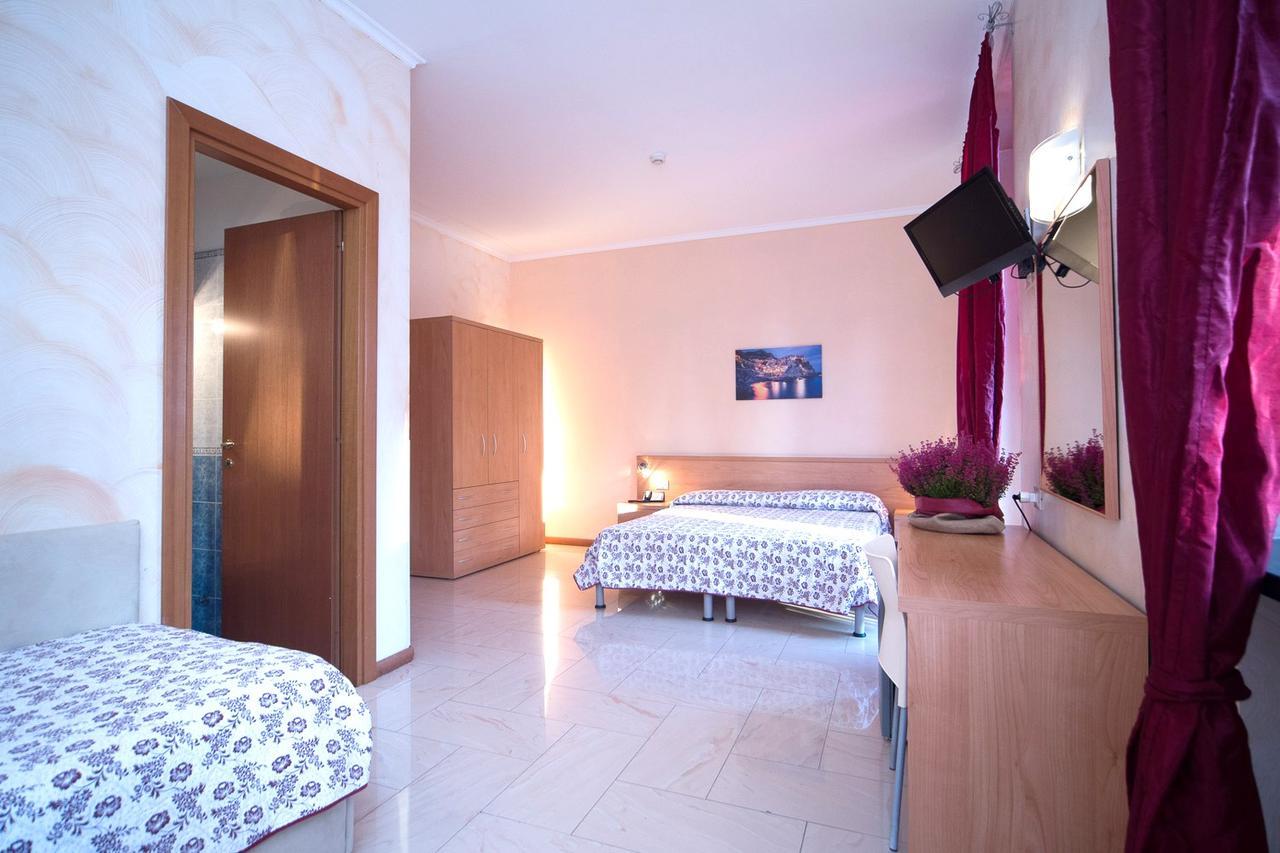 Hotel Villa Flora Bogliasco Exterior photo